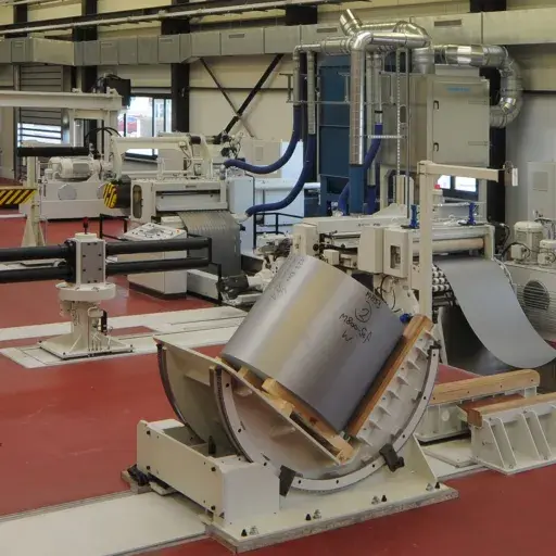 Loading coil upender Loading coil upender